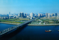 eÓAL\ο嶡ΊW朤ݤƤ