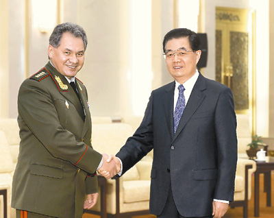 胡錦濤國家主席は11月21日、ロシアのショイグ國防相と會談した。