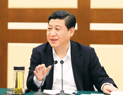 座談會(huì)で談話を発表する習(xí)近平総書(shū)記