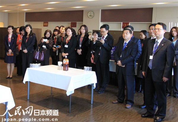 上智大主催交流パーティーに參加する中國大學國際教育交流団（2日）