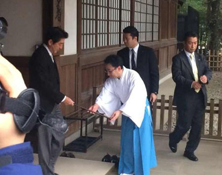 外交部、安倍首相の靖國神社參拝について談話を発表
