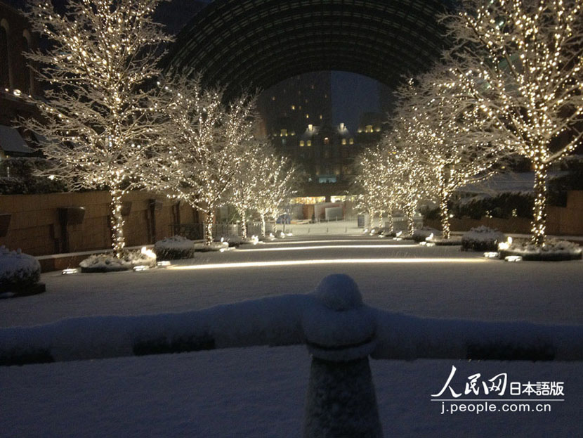 14日夜。東京の有名なお出かけスポット?恵比壽ガーデンプレイスは道行く人もまばらだった。