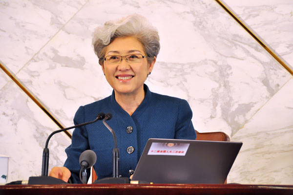 全人代記者會(huì)見(jiàn)「中國(guó)の國(guó)防力近代化は普遍的法則、幅広く支持される」