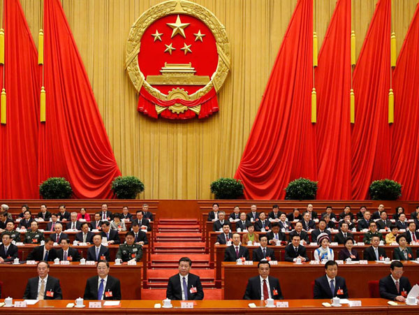 第12期全人代第2回會議、各決議を採択して閉幕