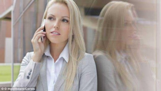 「攜帯電話からの電波は、人體の健康に影響を及ぼさない」　英國(guó)研究チーム、11年間に及んだ研究成果を発表 